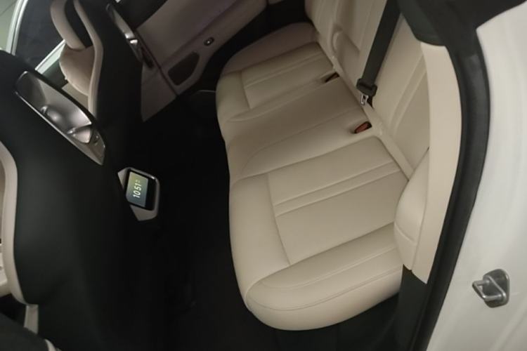 Used Xiaomi Auto YU7 2025 Ultra-Long Range High-Performance All-Wheel-Drive Max Edition Left Rear Seat