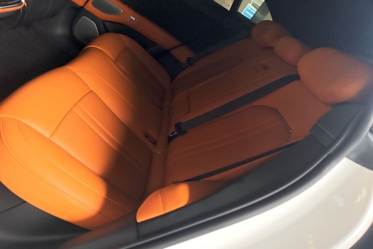 Used Xiaomi Auto YU7 2025 Ultra-Long Range Rear-Wheel Drive Version Left Rear Seat