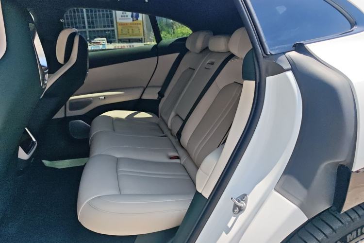 Used Xiaomi Auto YU7 2025 Ultra-Long Range High-Performance All-Wheel-Drive Max Edition Left Rear Seat