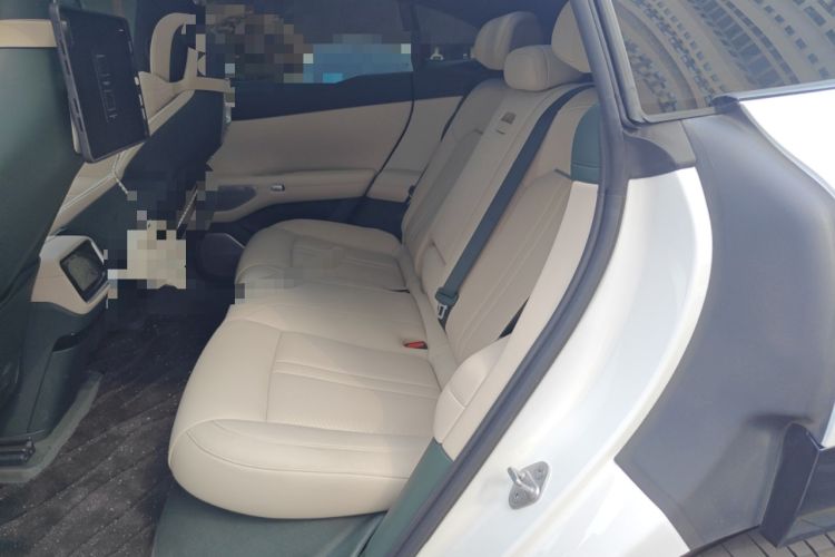 Used Xiaomi Auto YU7 2025 Ultra-Long Range All-Wheel Drive Pro Version Left Rear Seat