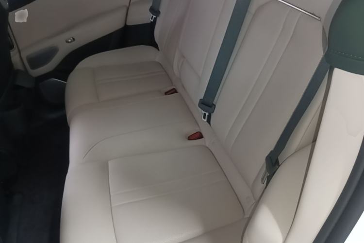 Used Xiaomi Auto YU7 2025 Ultra-Long Range High-Performance All-Wheel-Drive Max Edition Left Rear Seat