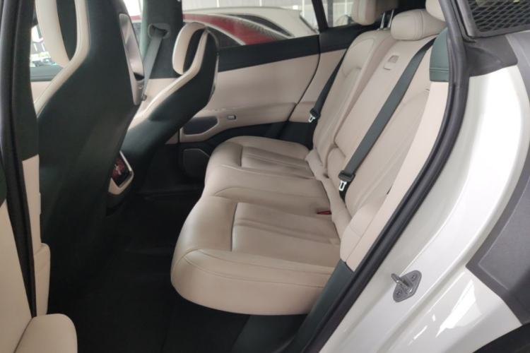 Used Xiaomi Auto YU7 2025 Ultra-Long Range High-Performance All-Wheel-Drive Max Edition Left Rear Seat