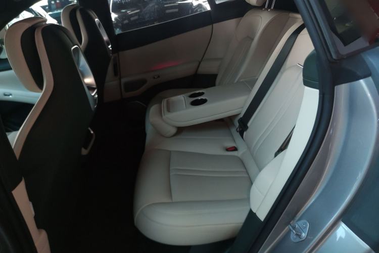 Used Xiaomi Auto YU7 2025 Ultra-Long Range Rear-Wheel Drive Version Left Rear Seat