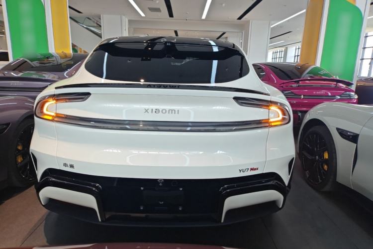 Used Xiaomi Auto YU7 2025 Ultra-Long Range High-Performance All-Wheel-Drive Max Edition Rear
