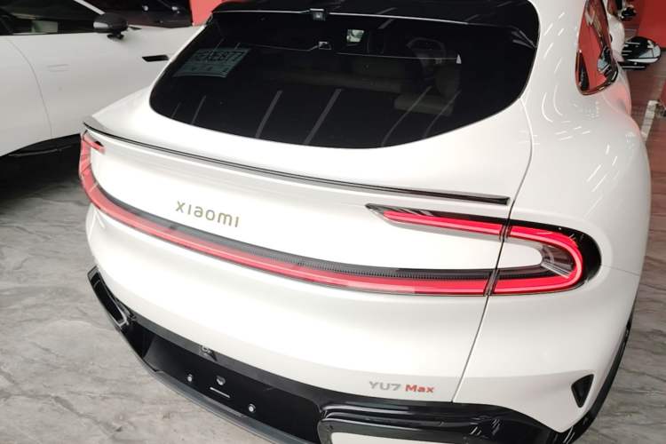 Used Xiaomi Auto YU7 2025 Ultra-Long Range High-Performance All-Wheel-Drive Max Edition Rear