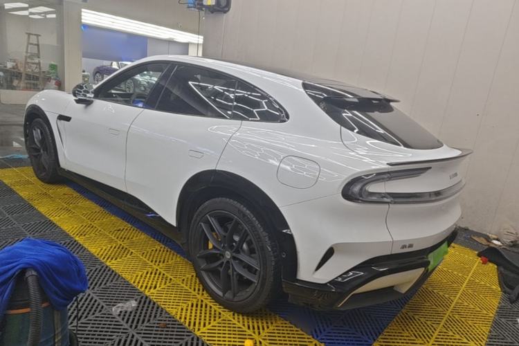 Used Xiaomi Auto YU7 2025 Ultra-Long Range High-Performance All-Wheel-Drive Max Edition Rear Left 45 Deg