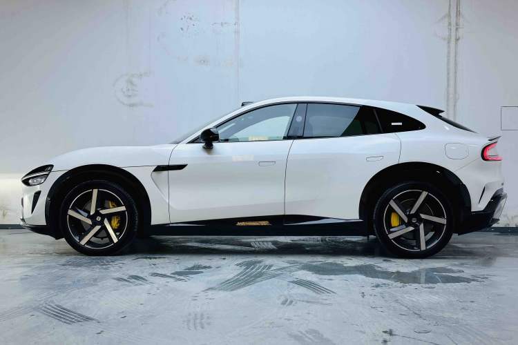 Used Xiaomi Auto YU7 2025 Ultra-Long Range High-Performance All-Wheel-Drive Max Edition Rear Left 45 Deg
