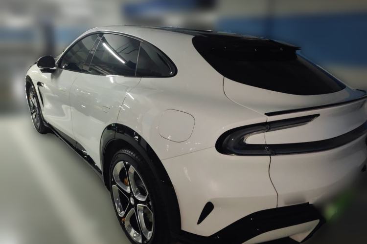 Used Xiaomi Auto YU7 2025 Ultra-Long Range High-Performance All-Wheel-Drive Max Edition Rear Left 45 Deg