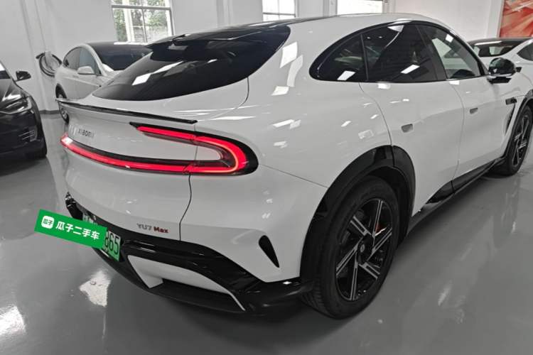 Used Xiaomi Auto YU7 2025 Ultra-Long Range High-Performance All-Wheel-Drive Max Edition Rear Right 45 Deg