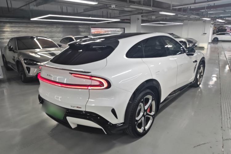 Used Xiaomi Auto YU7 2025 Ultra-Long Range High-Performance All-Wheel-Drive Max Edition Rear Right 45 Deg