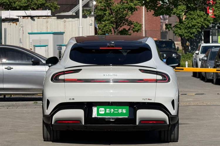 Used Xiaomi Auto YU7 2025 Ultra-Long Range High-Performance All-Wheel-Drive Max Edition Rear