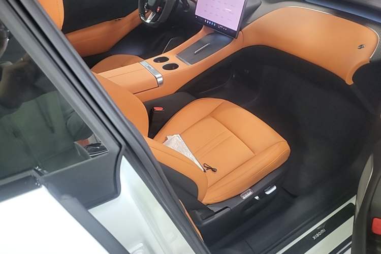 Used Xiaomi Auto YU7 2025 Ultra-Long Range High-Performance All-Wheel-Drive Max Edition Right Front Seat