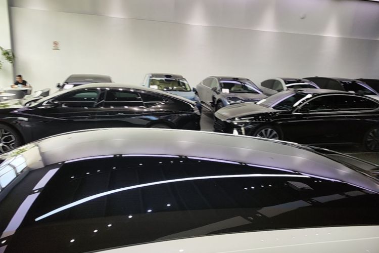 Used Xiaomi Auto YU7 2025 Ultra-Long Range High-Performance All-Wheel-Drive Max Edition Roof