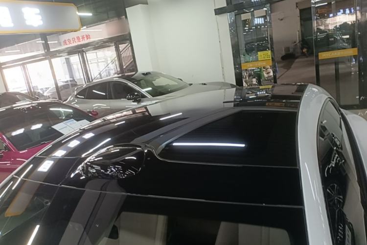 Used Xiaomi Auto YU7 2025 Ultra-Long Range All-Wheel Drive Pro Version Roof