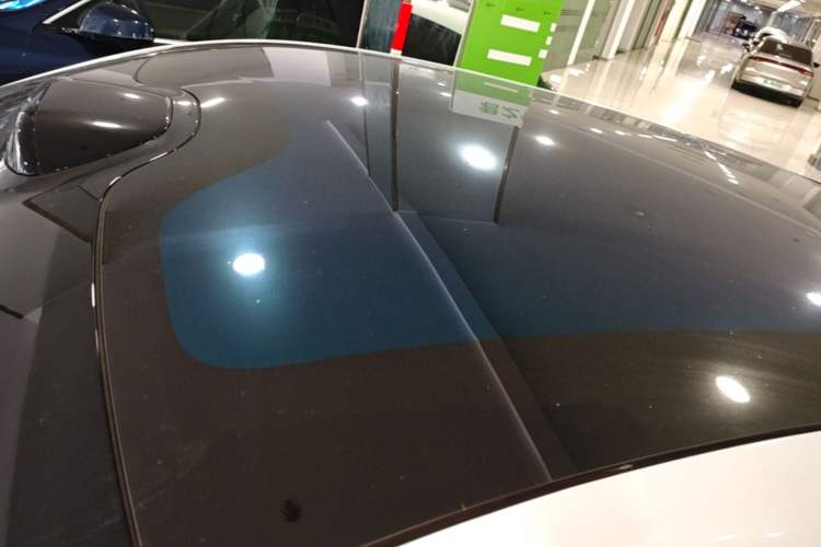 Used Xiaomi Auto YU7 2025 Ultra-Long Range High-Performance All-Wheel-Drive Max Edition Roof