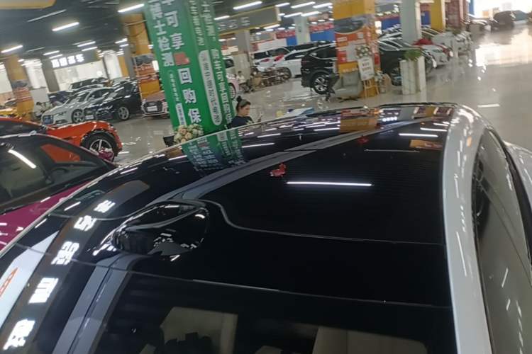 Used Xiaomi Auto YU7 2025 Ultra-Long Range Rear-Wheel Drive Version Roof