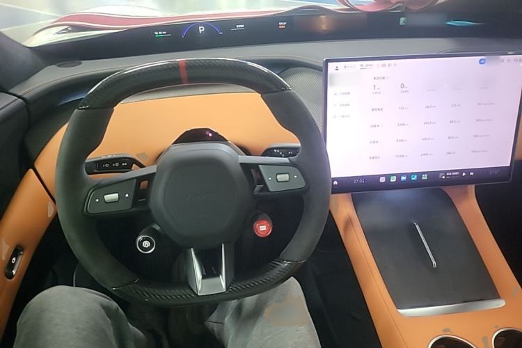 Used Xiaomi Auto YU7 2025 Ultra-Long Range High-Performance All-Wheel-Drive Max Edition Steering Wheel