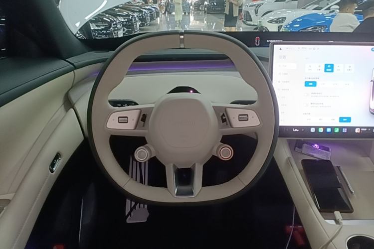 Used Xiaomi Auto YU7 2025 Ultra-Long Range All-Wheel Drive Pro Version Steering Wheel