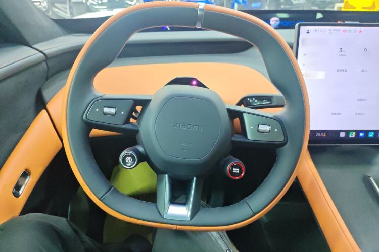 Used Xiaomi Auto YU7 2025 Ultra-Long Range High-Performance All-Wheel-Drive Max Edition Steering Wheel