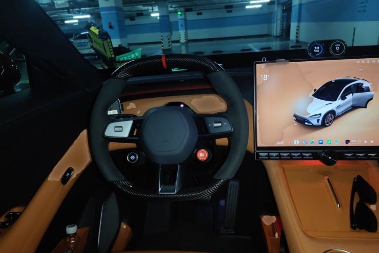Used Xiaomi Auto YU7 2025 Ultra-Long Range High-Performance All-Wheel-Drive Max Edition Steering Wheel