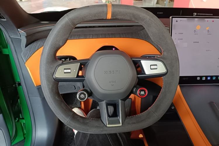 Used Xiaomi Auto YU7 2025 Ultra-Long Range Rear-Wheel Drive Version Steering Wheel