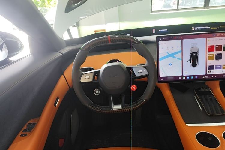 Used Xiaomi Auto YU7 2025 Ultra-Long Range High-Performance All-Wheel-Drive Max Edition Steering Wheel