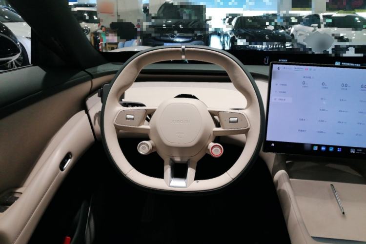Used Xiaomi Auto YU7 2025 Ultra-Long Range Rear-Wheel Drive Version Steering Wheel