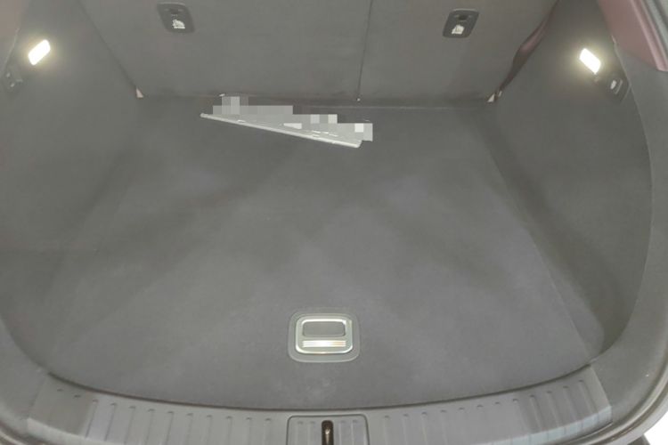 Used Xiaomi Auto YU7 2025 Ultra-Long Range Rear-Wheel Drive Version Trunk