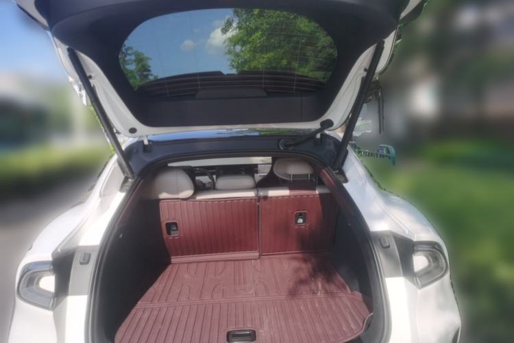 Used Xiaomi Auto YU7 2025 Ultra-Long Range Rear-Wheel Drive Version Trunk