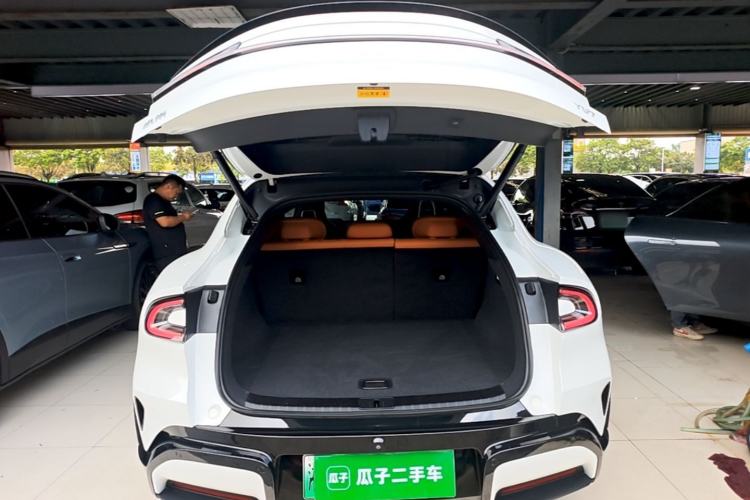 Used Xiaomi Auto YU7 2025 Ultra-Long Range Rear-Wheel Drive Version Trunk