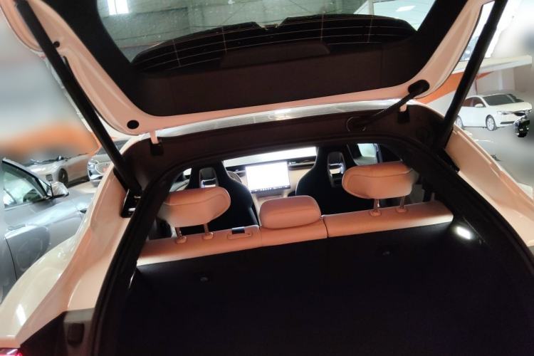 Used Xiaomi Auto YU7 2025 Ultra-Long Range All-Wheel Drive Pro Version Trunk
