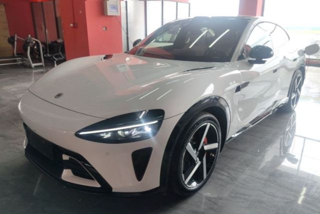 Used Xiaomi Auto YU7 2025 Ultra-Long Range High-Performance All-Wheel-Drive Max Edition