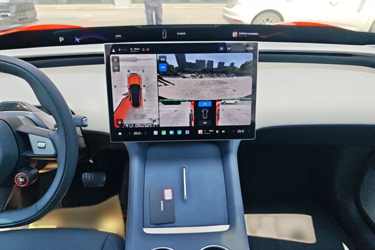 Used Xiaomi Auto YU7 2025 Ultra-Long Range High-Performance All-Wheel-Drive Max Edition Audio And AC Panel