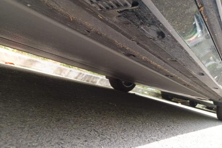 Used Xiaomi Auto YU7 2025 Ultra-Long Range Rear-Wheel Drive Version Chassis Front Left