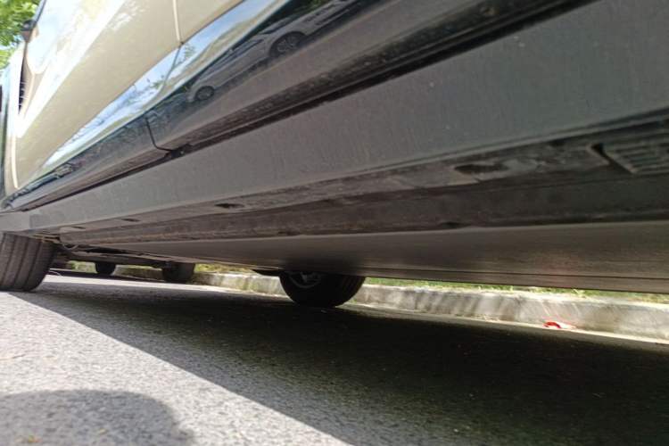 Used Xiaomi Auto YU7 2025 Ultra-Long Range Rear-Wheel Drive Version Chassis Rear Left