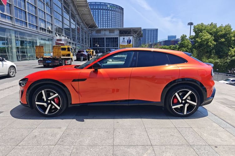 Used Xiaomi Auto YU7 2025 Ultra-Long Range High-Performance All-Wheel-Drive Max Edition Exterior 2