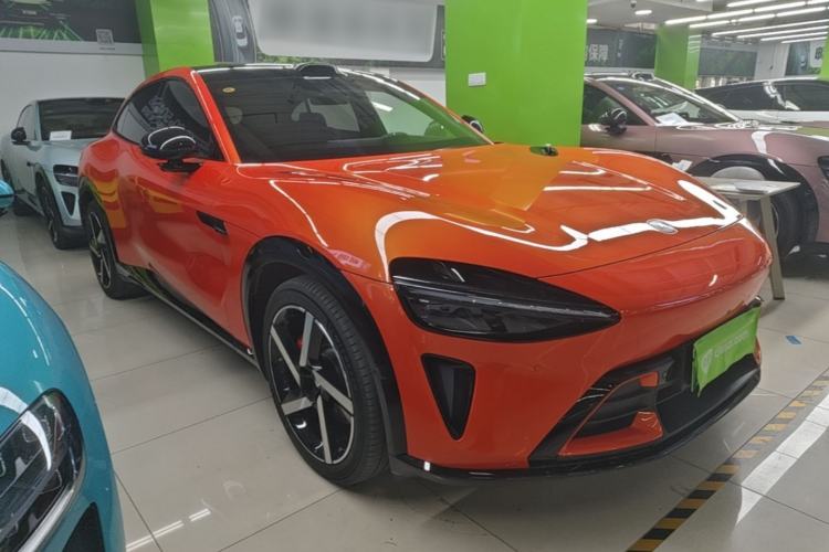 Used Xiaomi Auto YU7 2025 Ultra-Long Range High-Performance All-Wheel-Drive Max Edition Front Right 45 Deg