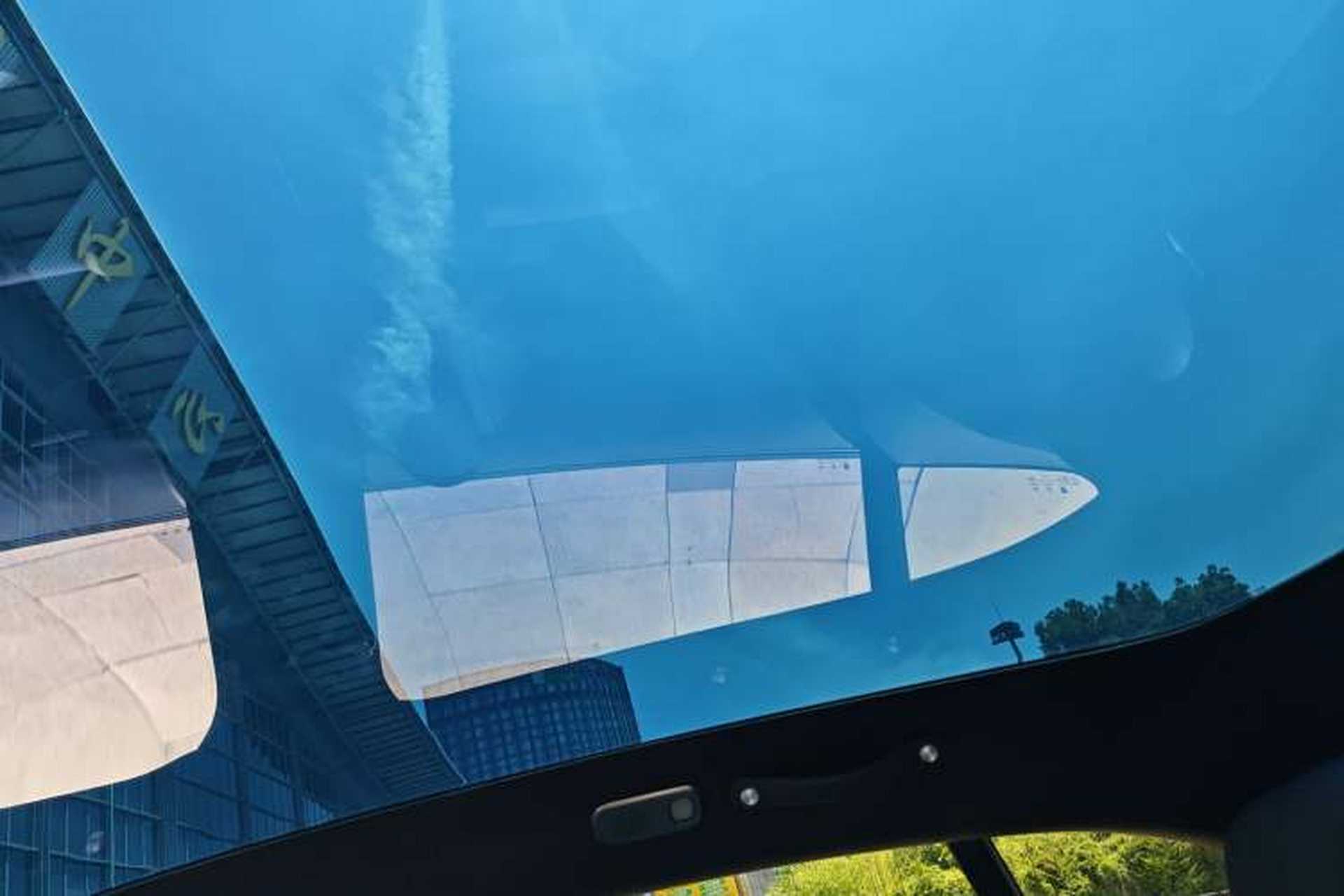 Used Xiaomi Auto YU7 2025 Ultra-Long Range High-Performance All-Wheel-Drive Max Edition Headliner
