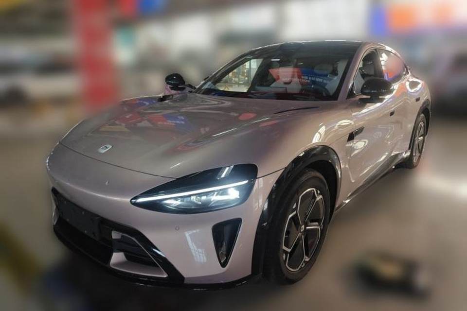 Xiaomi Auto YU7 2025