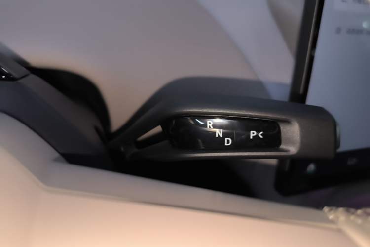Used Xiaomi Auto YU7  Gear Lever