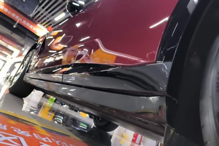 Used Xiaomi Auto YU7  Left Side Sill