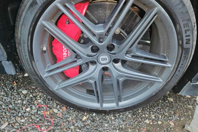 Used Xiaomi Auto YU7  Right Front Wheel Hub