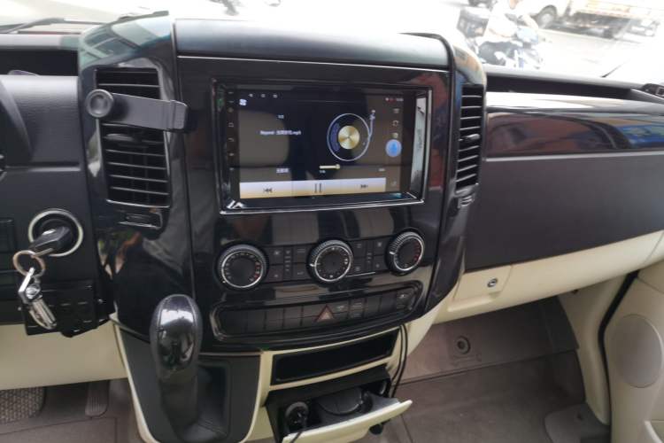 Used Xinkai Sprinter  Audio And AC Panel