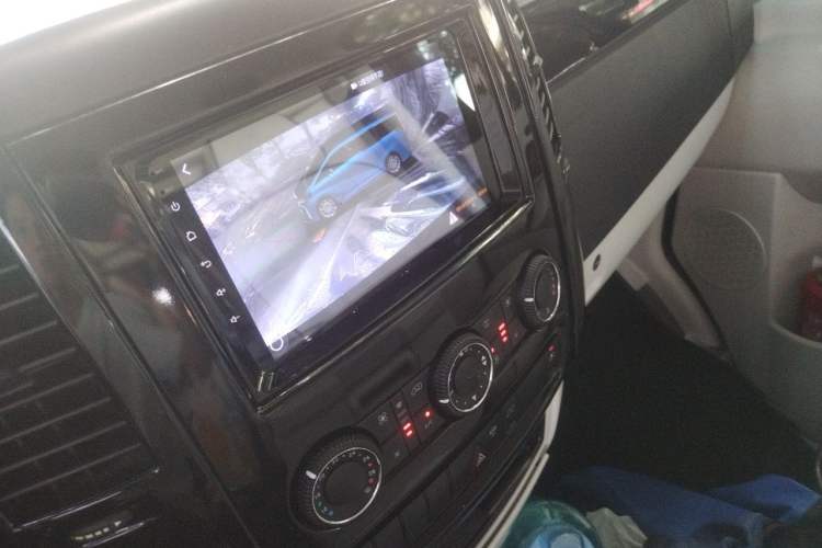 Used Xinkai Sprinter 2015 3.5L Standard Version Audio And AC Panel