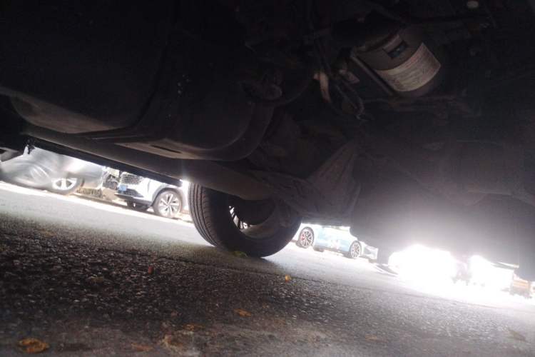 Used Xinkai Sprinter 2015 3.5L Standard Version Chassis Rear Left