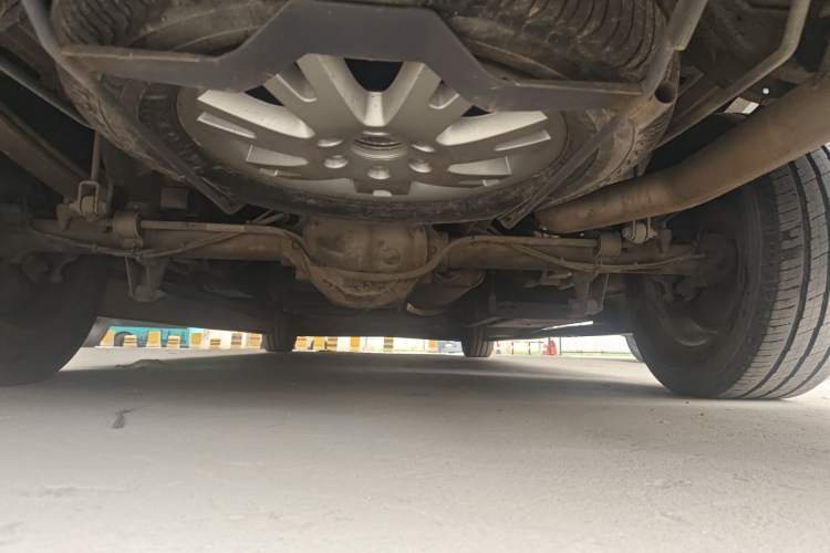 Used Xinkai Sprinter 2015 3.5L Standard Version Chassis Rear