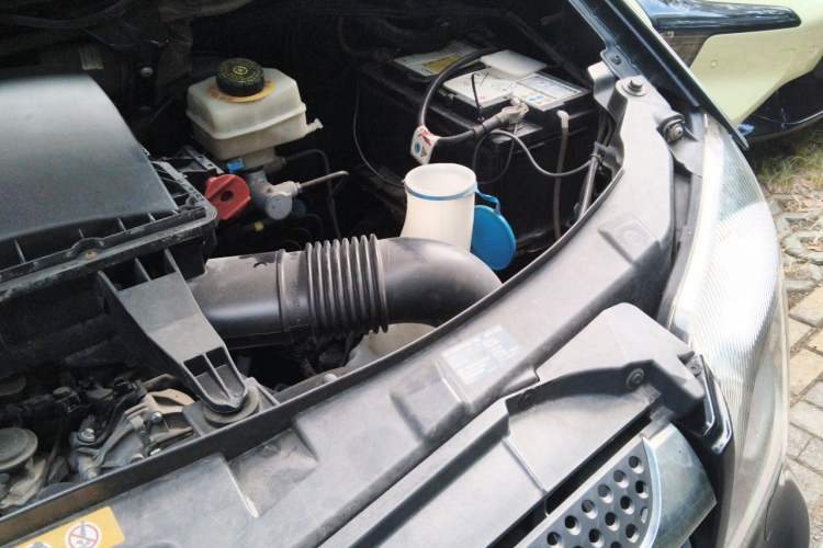 Used Xinkai Sprinter  Engine Bay Left