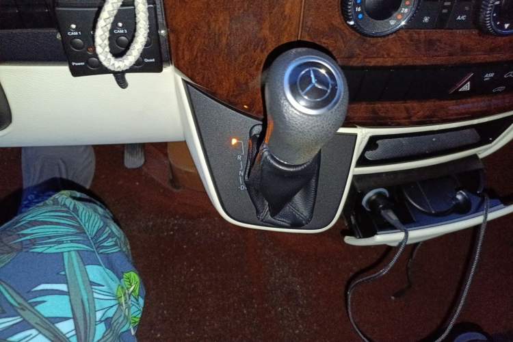 Used Xinkai Sprinter 2015 3.5L Standard Version Gear Lever