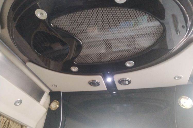 Used Xinkai Sprinter 2015 3.5L Standard Version Headliner