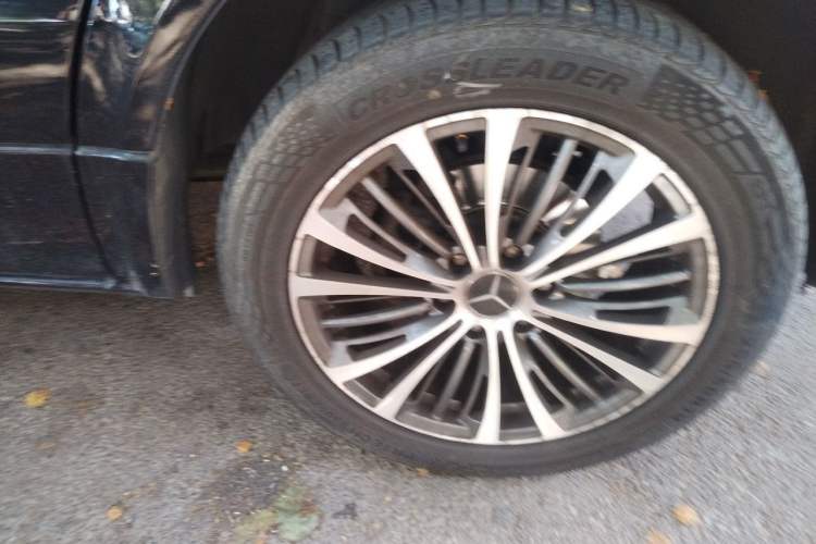Used Xinkai Sprinter 2015 3.5L Standard Version Right Front Wheel Hub